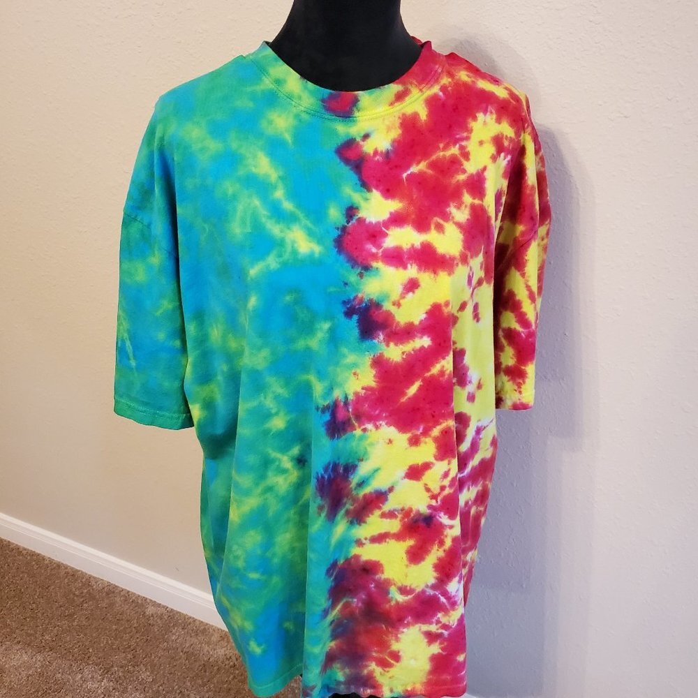 Comfort colors Tie Dye boho style T-shirt 100% cotton Size 2X. - Picture 2 of 10